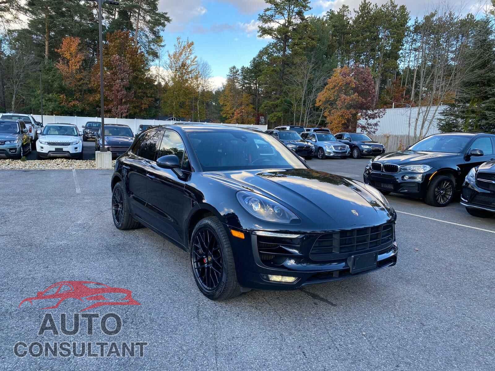 PORSCHE MACAN 2018 - WP1AG2A55JLB60606