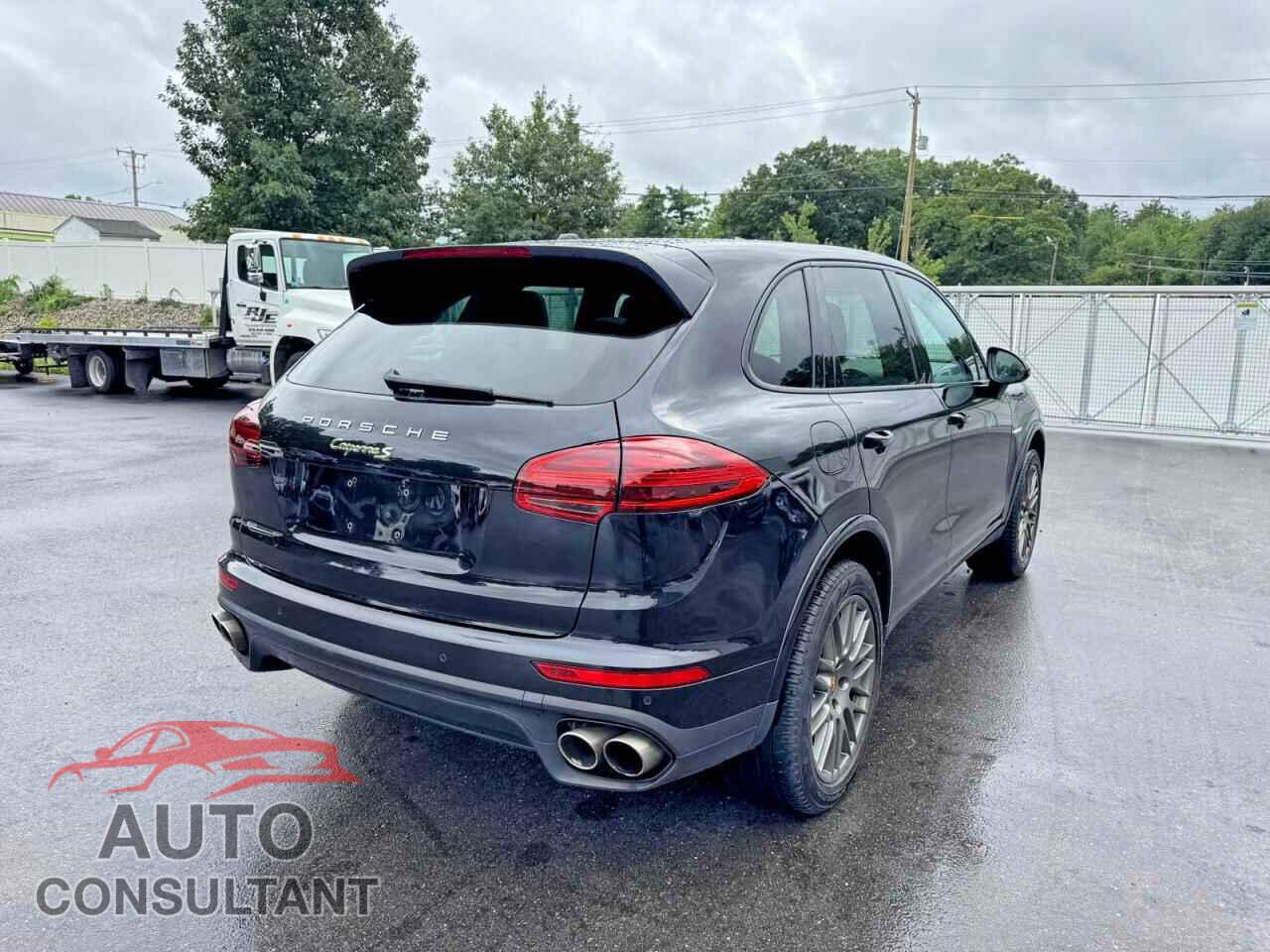 PORSCHE CAYENNE 2017 - WP1AE2A24HLA72698