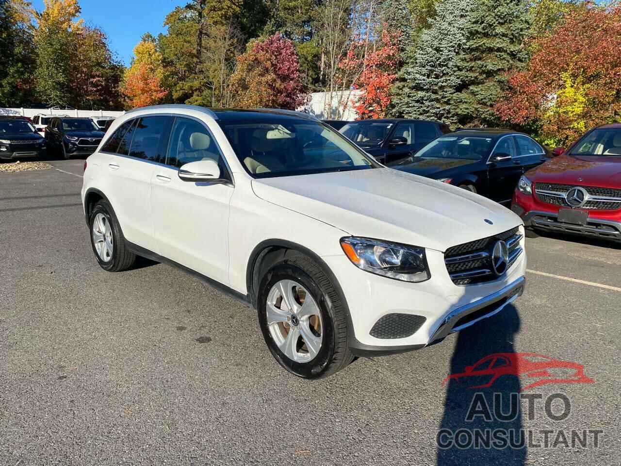 MERCEDES-BENZ GLC-CLASS 2018 - WDC0G4KB3JF328782