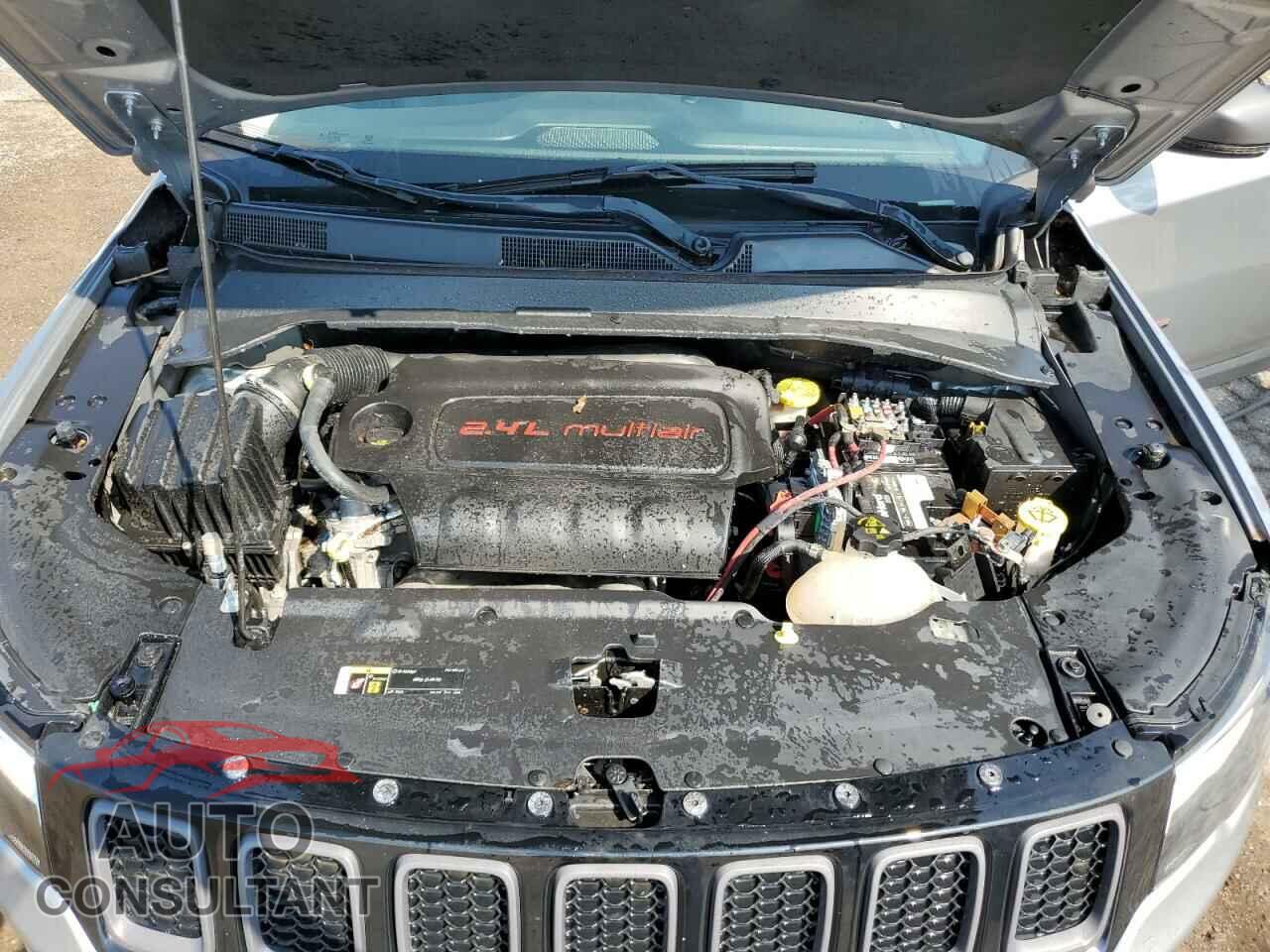 JEEP COMPASS 2017 - 3C4NJDDB5HT645604