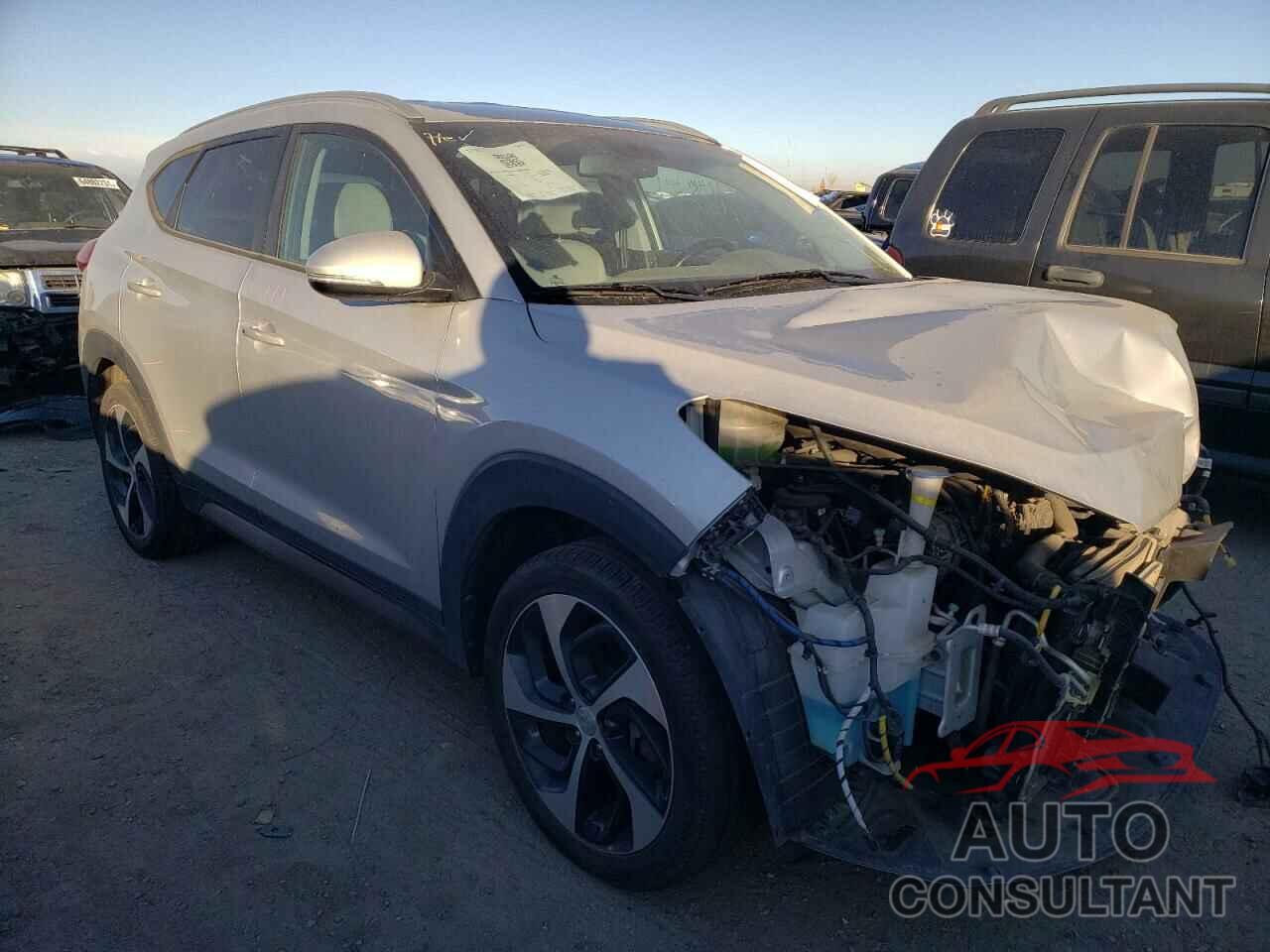 HYUNDAI TUCSON 2017 - KM8J3CA24HU302081