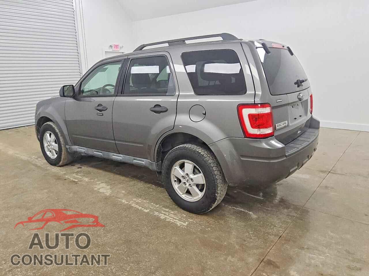 FORD ESCAPE 2010 - 1FMCU0DG7AKD20765