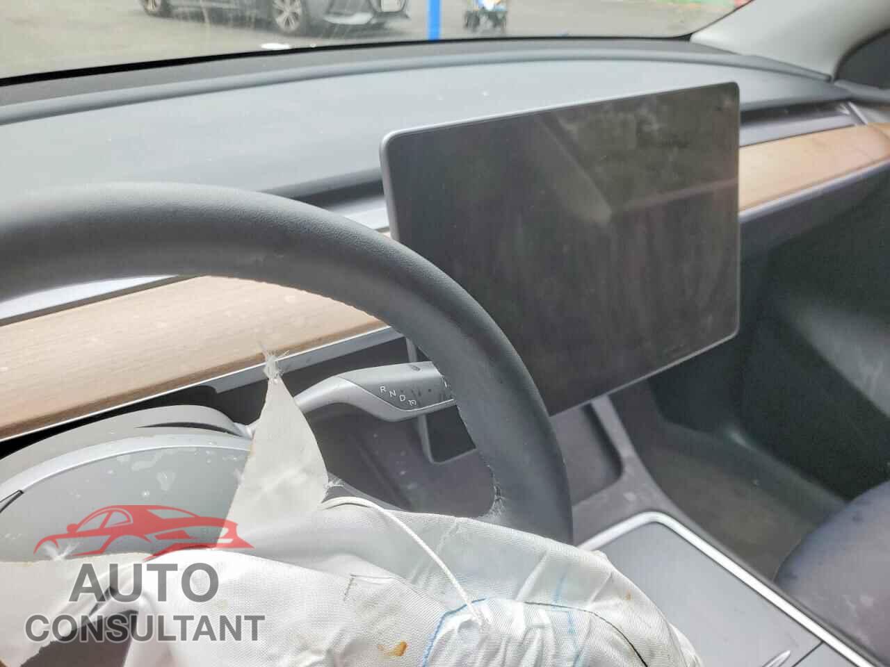TESLA MODEL Y 2023 - 7SAYGDEEXPF685715