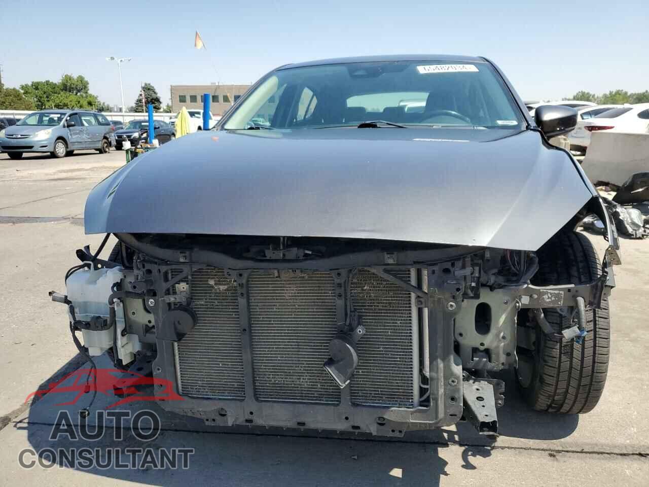 MAZDA 3 2017 - 3MZBN1L72HM118680