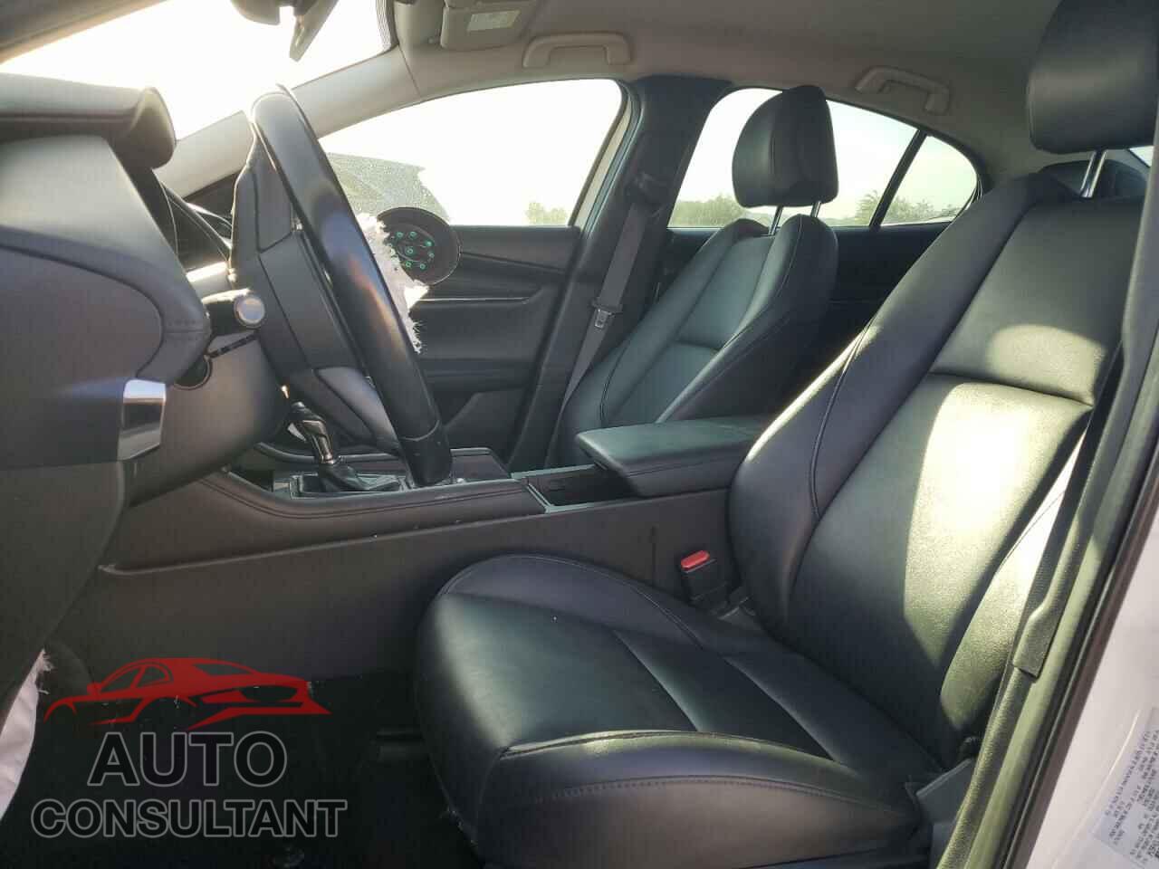 MAZDA 3 2019 - 3MZBPADL2KM112892