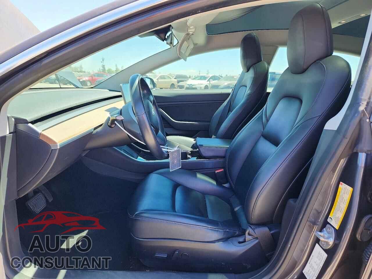 TESLA MODEL 3 2019 - 5YJ3E1EA2KF331365