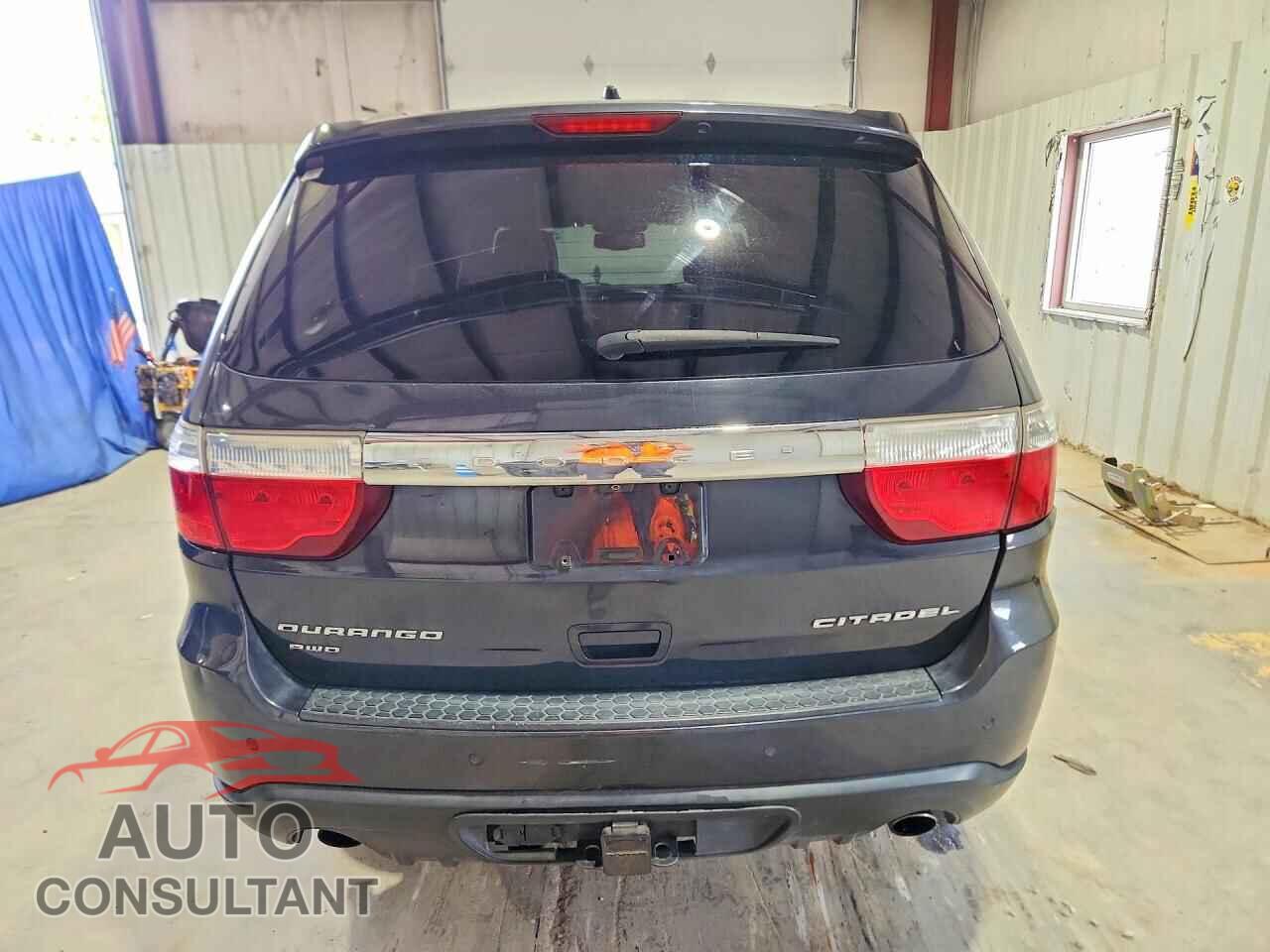 DODGE DURANGO 2012 - 1C4SDJET5CC337871