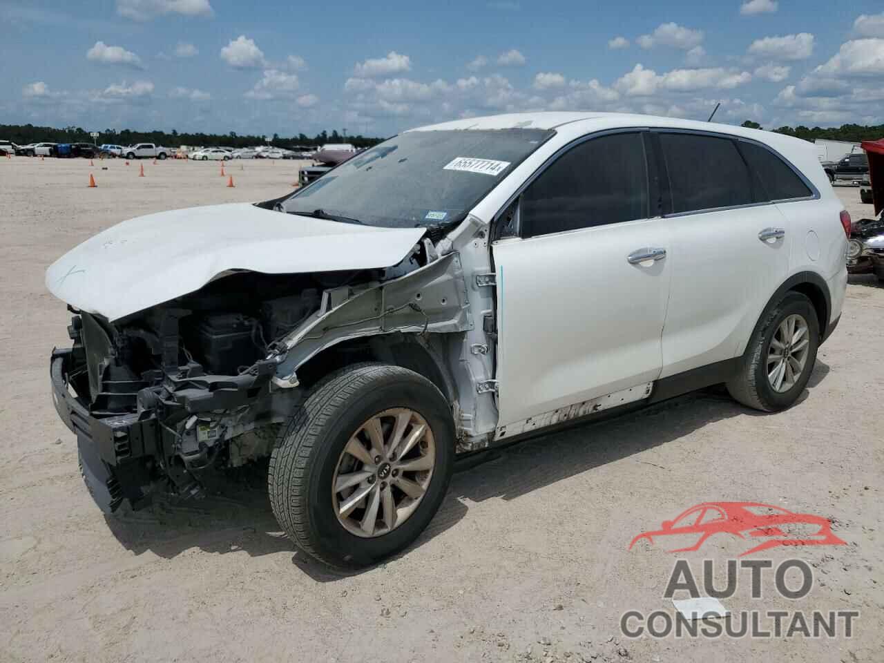 KIA SORENTO 2019 - 5XYPG4A39KG434683