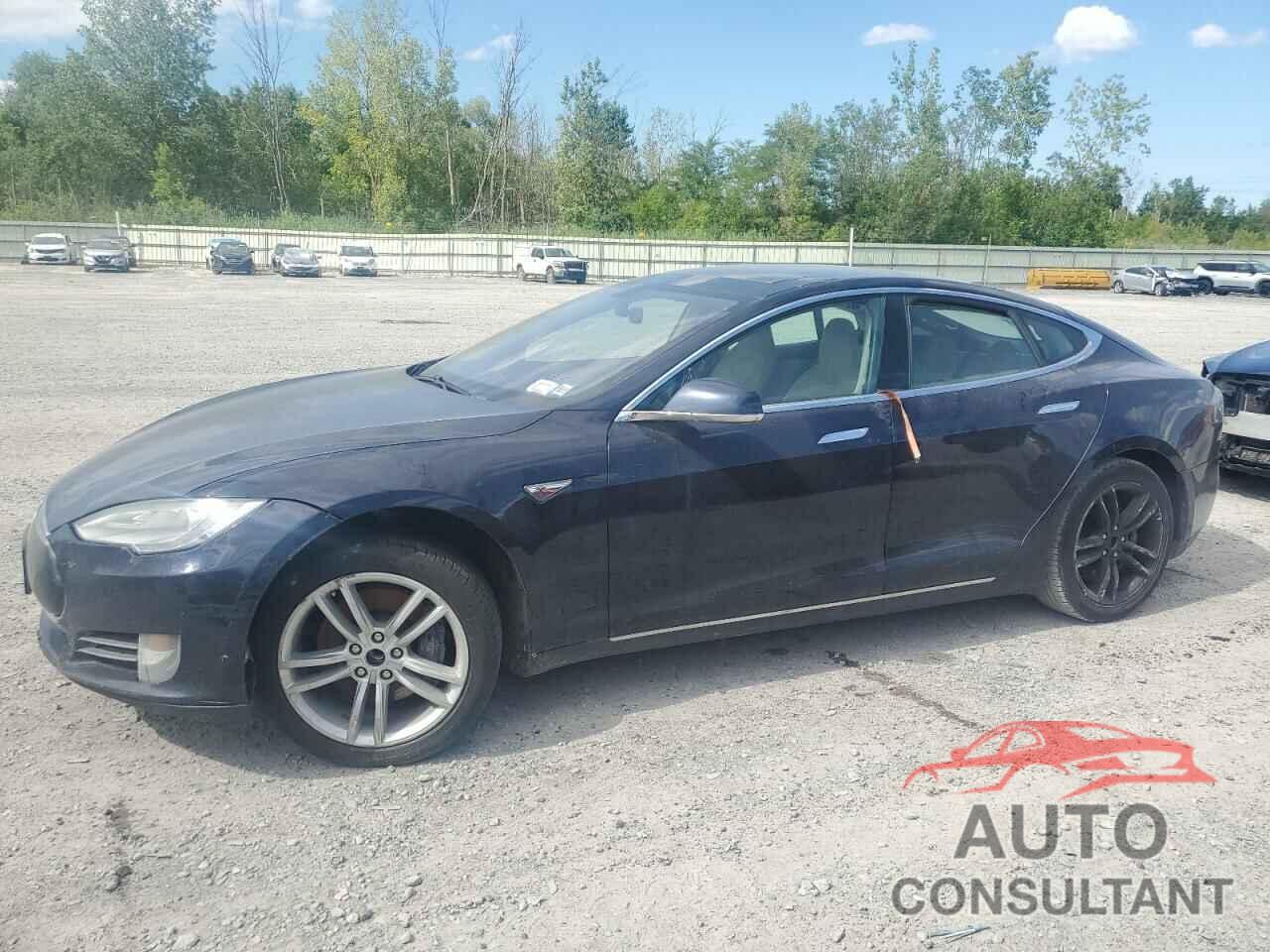 TESLA MODEL S 2014 - 5YJSA1H19EFP35173