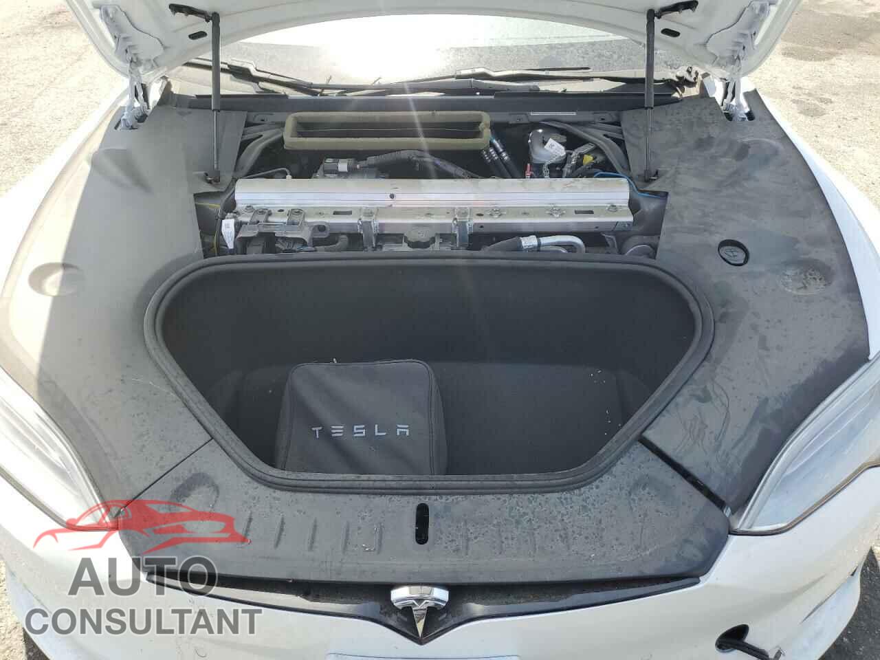 TESLA MODEL S 2022 - 5YJSA1E53NF463307