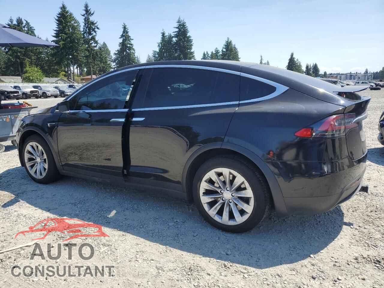TESLA MODEL X 2020 - 5YJXCBE21LF285955