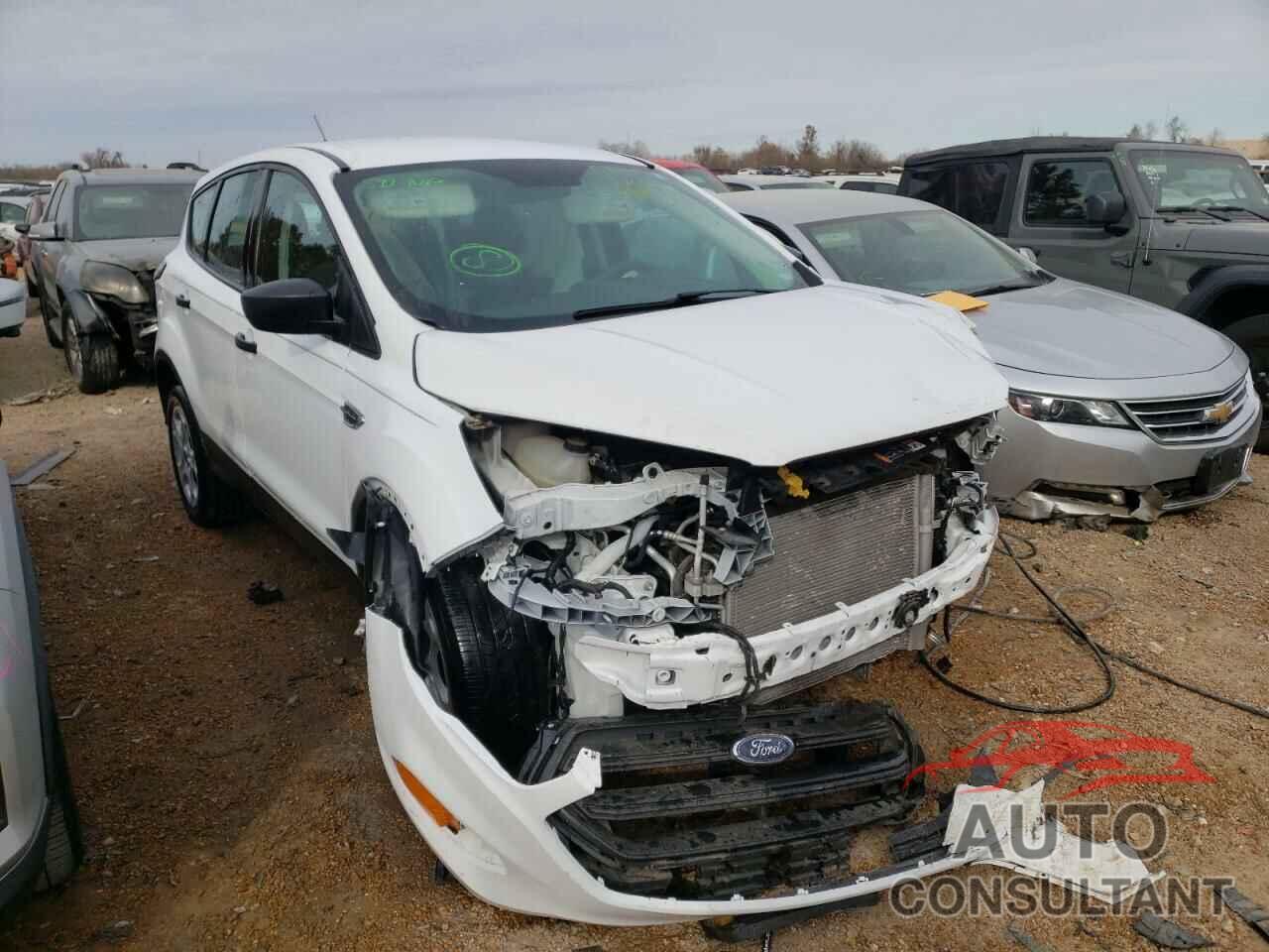 FORD ESCAPE 2017 - 1FMCU0F71HUA27973