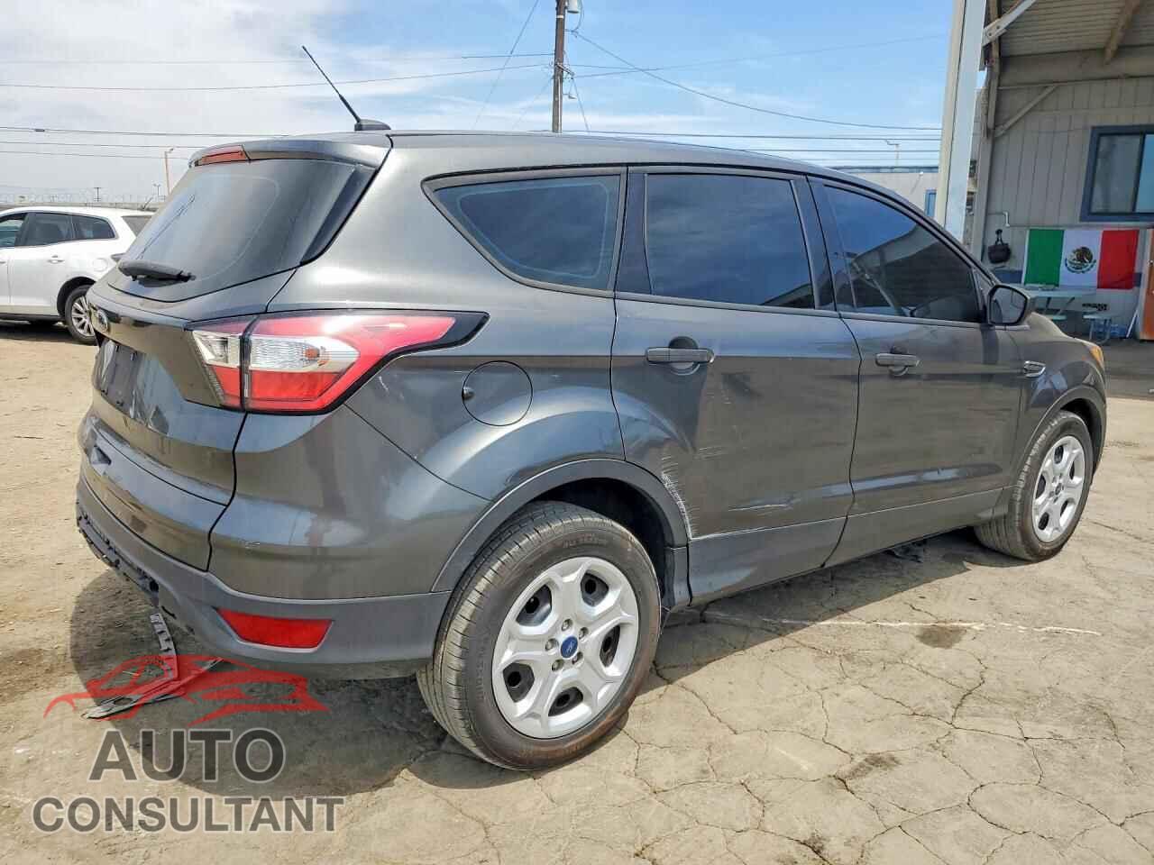 FORD ESCAPE 2017 - 1FMCU0F72HUC67114
