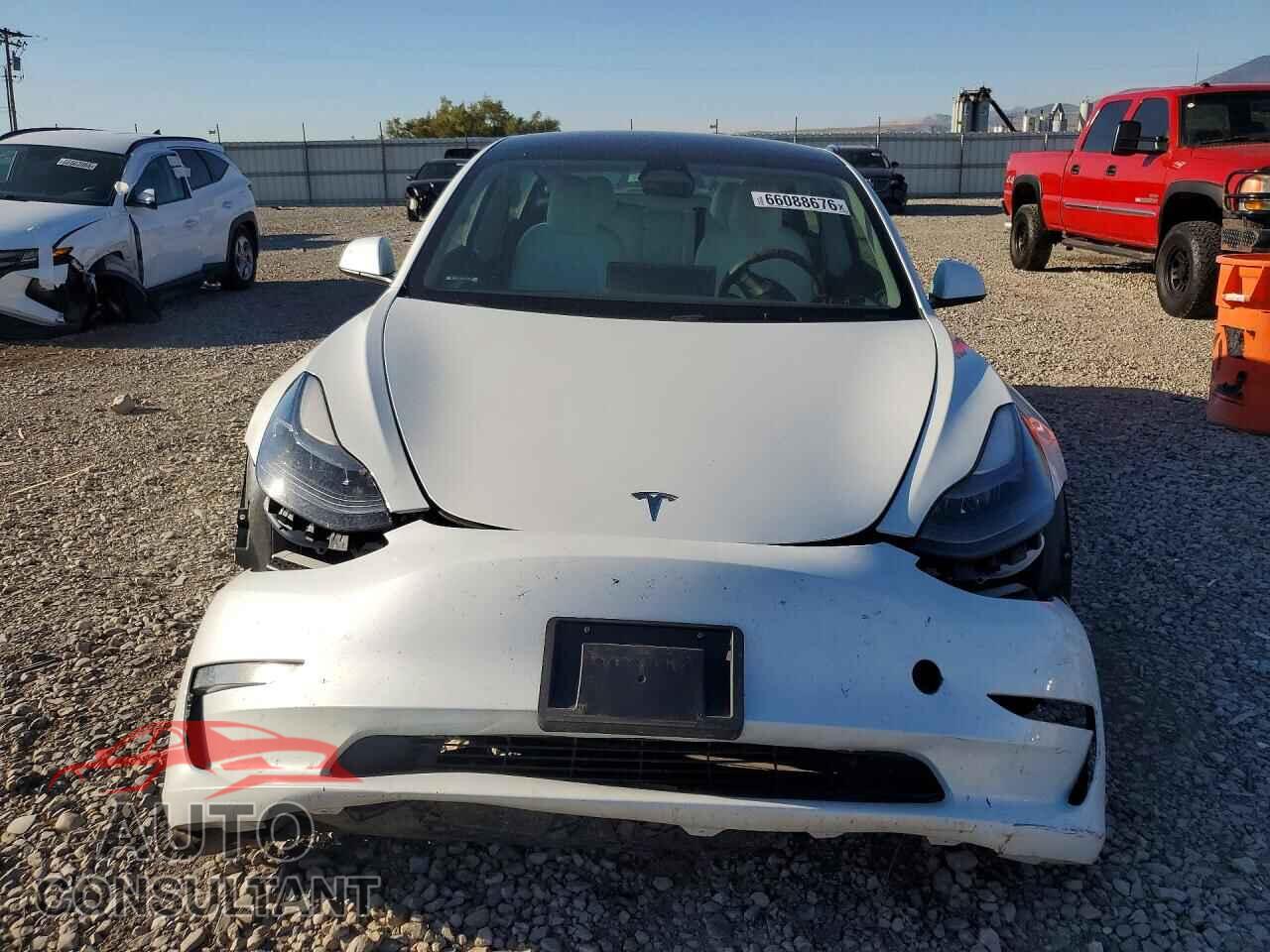 TESLA MODEL 3 2023 - 5YJ3E1EA2PF623749