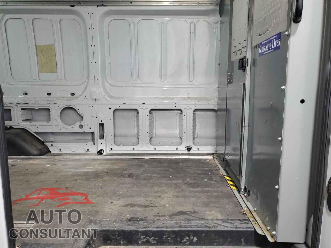 FORD TRANSIT 2015 - 1FTNR2CM8FKB11706