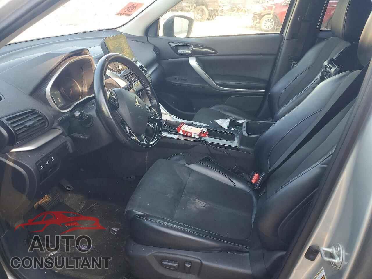 MITSUBISHI ECLIPSE 2024 - JA4ATWAA0RZ000363