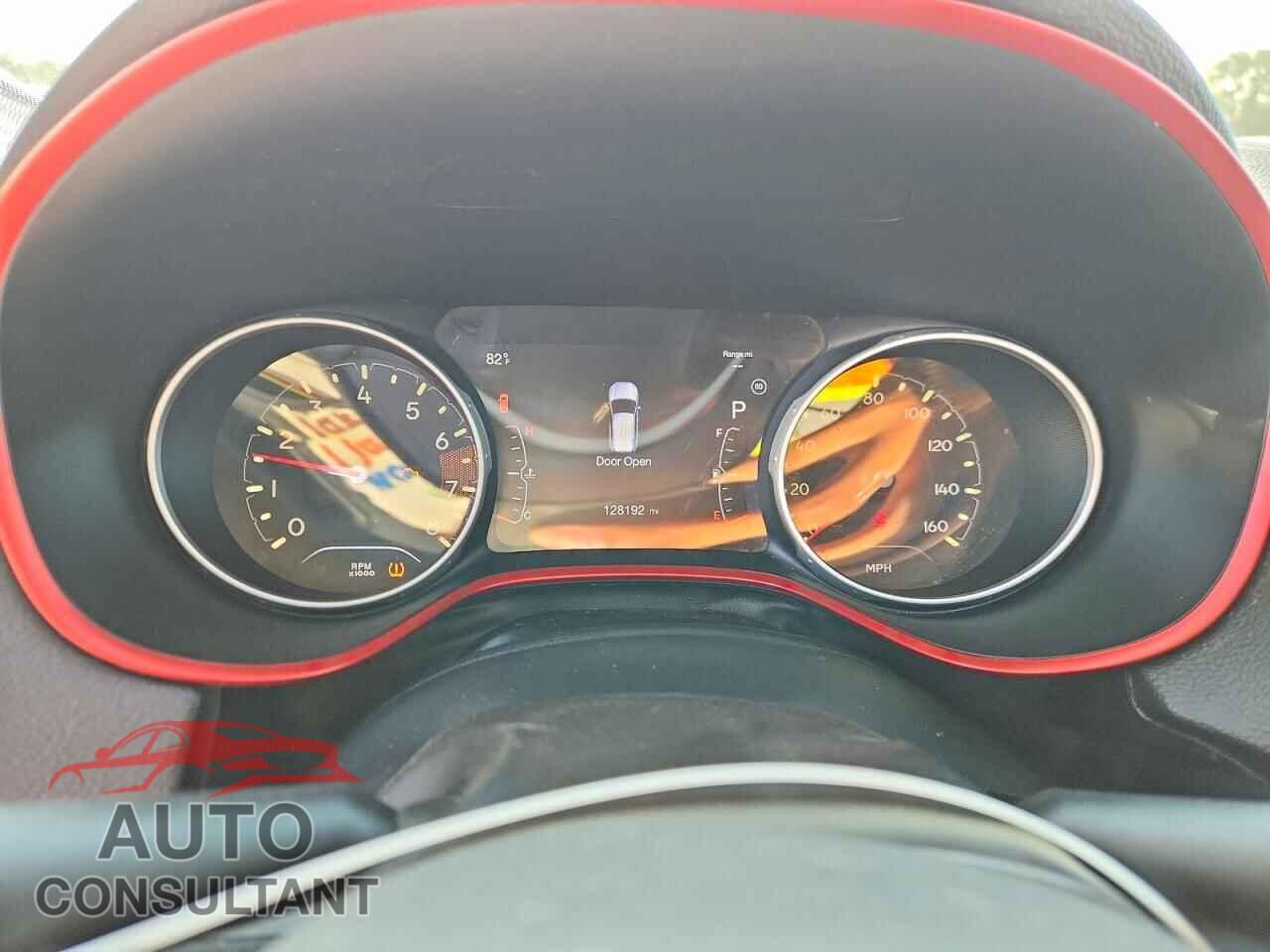 JEEP COMPASS 2018 - 3C4NJDDB3JT441955