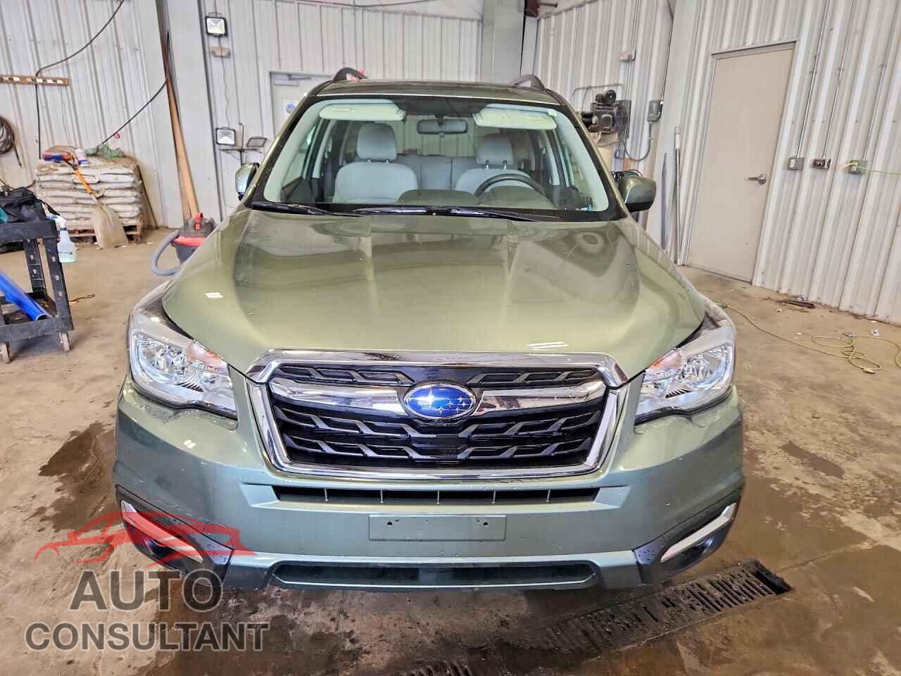 SUBARU FORESTER 2017 - JF2SJAEC4HH569110