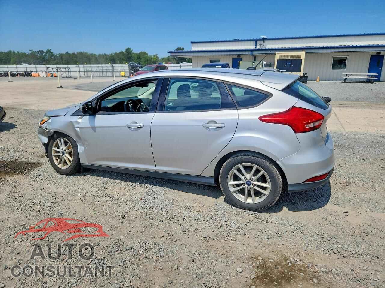 FORD FOCUS 2018 - 1FADP3K21JL318955