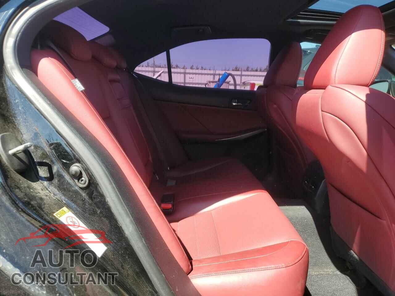 LEXUS IS 2016 - JTHCM1D25G5013891