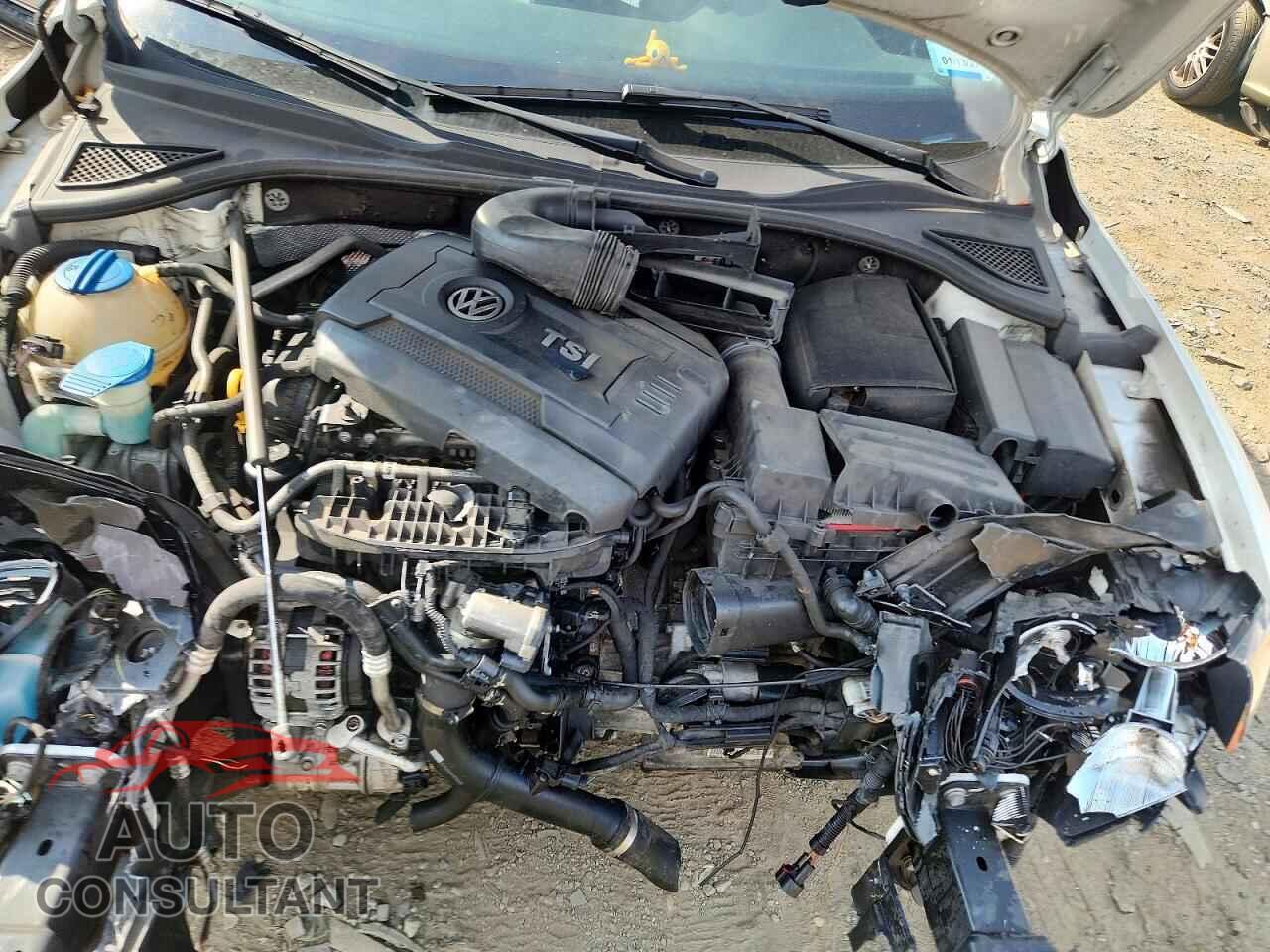 VOLKSWAGEN PASSAT 2015 - 1VWAT7A39FC099466