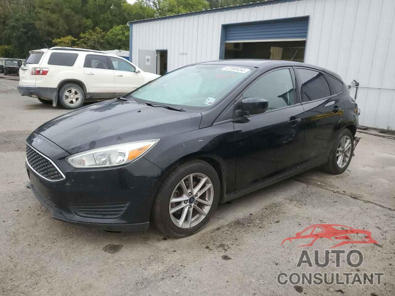 FORD FOCUS 2018 - 1FADP3K26JL326436