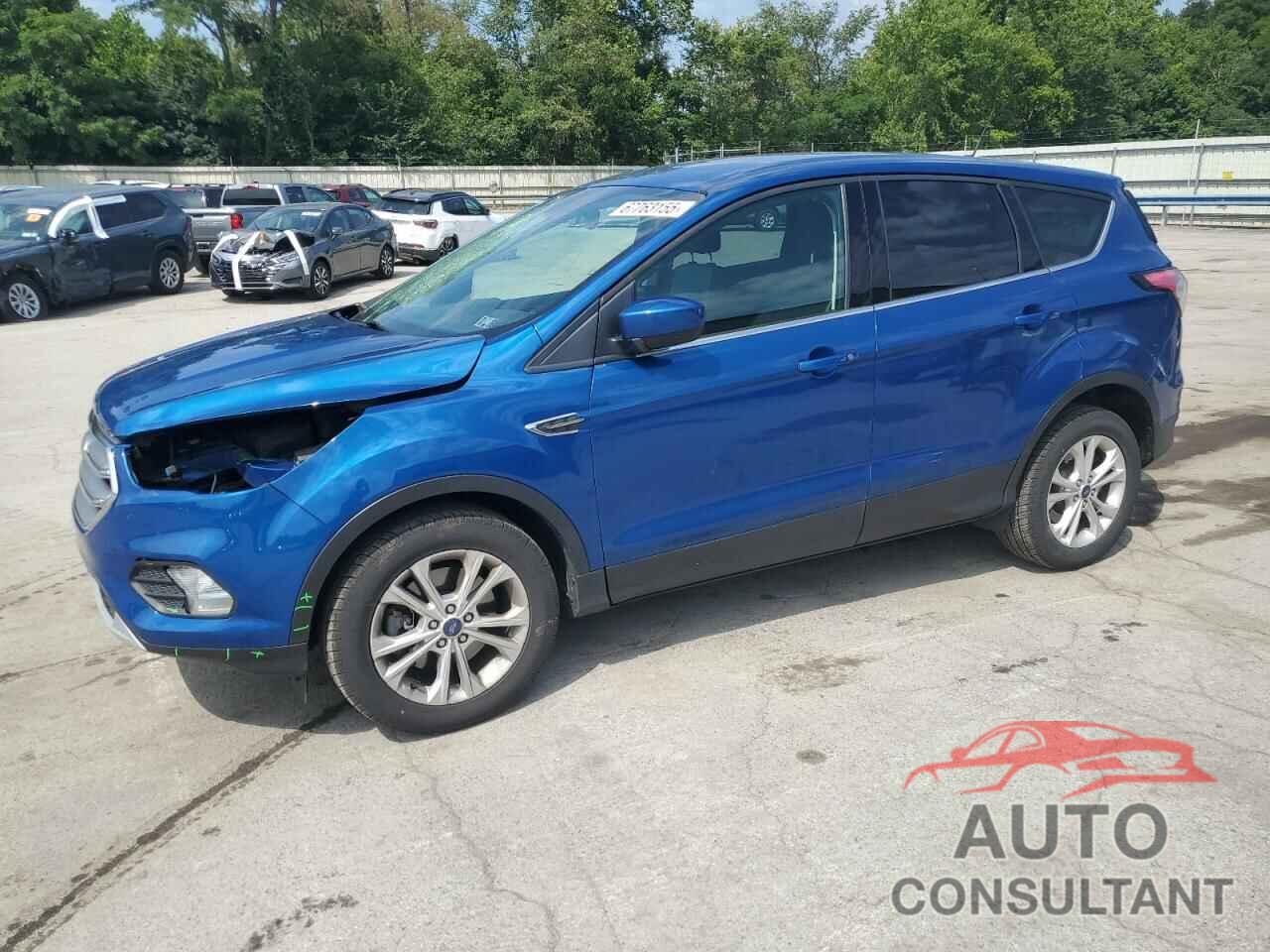 FORD ESCAPE 2017 - 1FMCU9GD7HUC21626