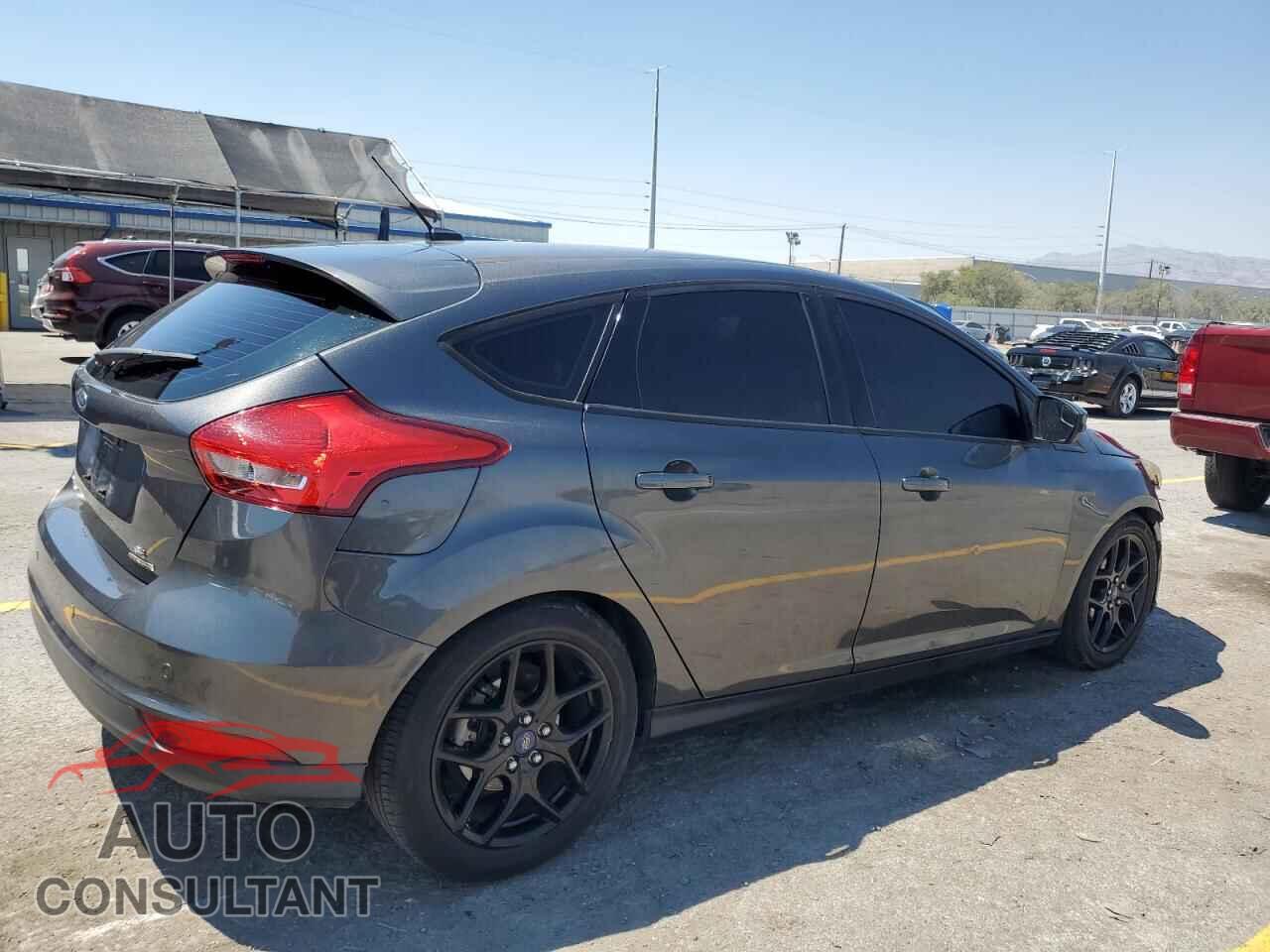 FORD FOCUS 2015 - 1FADP3K22FL241410