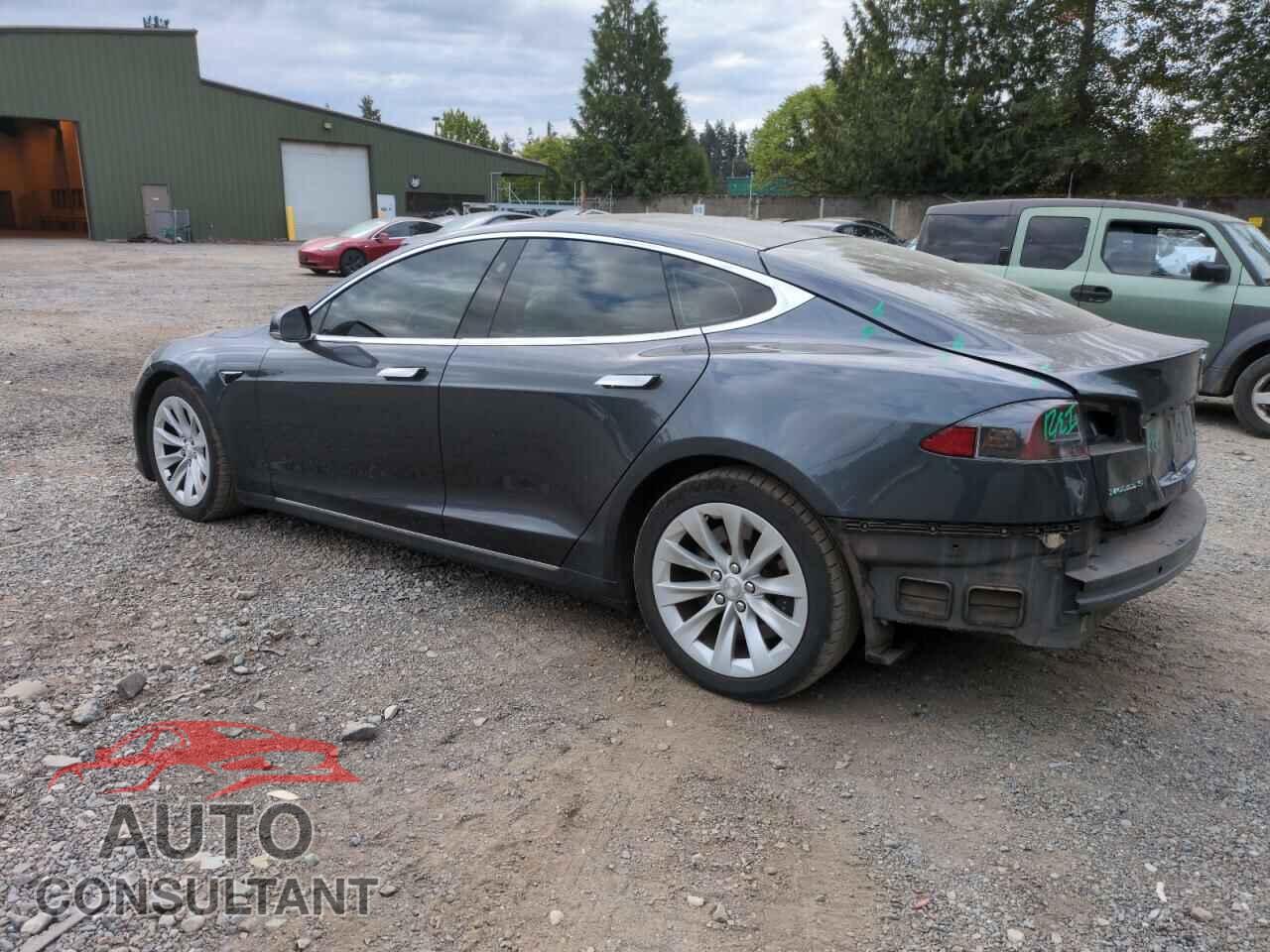 TESLA MODEL S 2017 - 5YJSA1E20HF187887