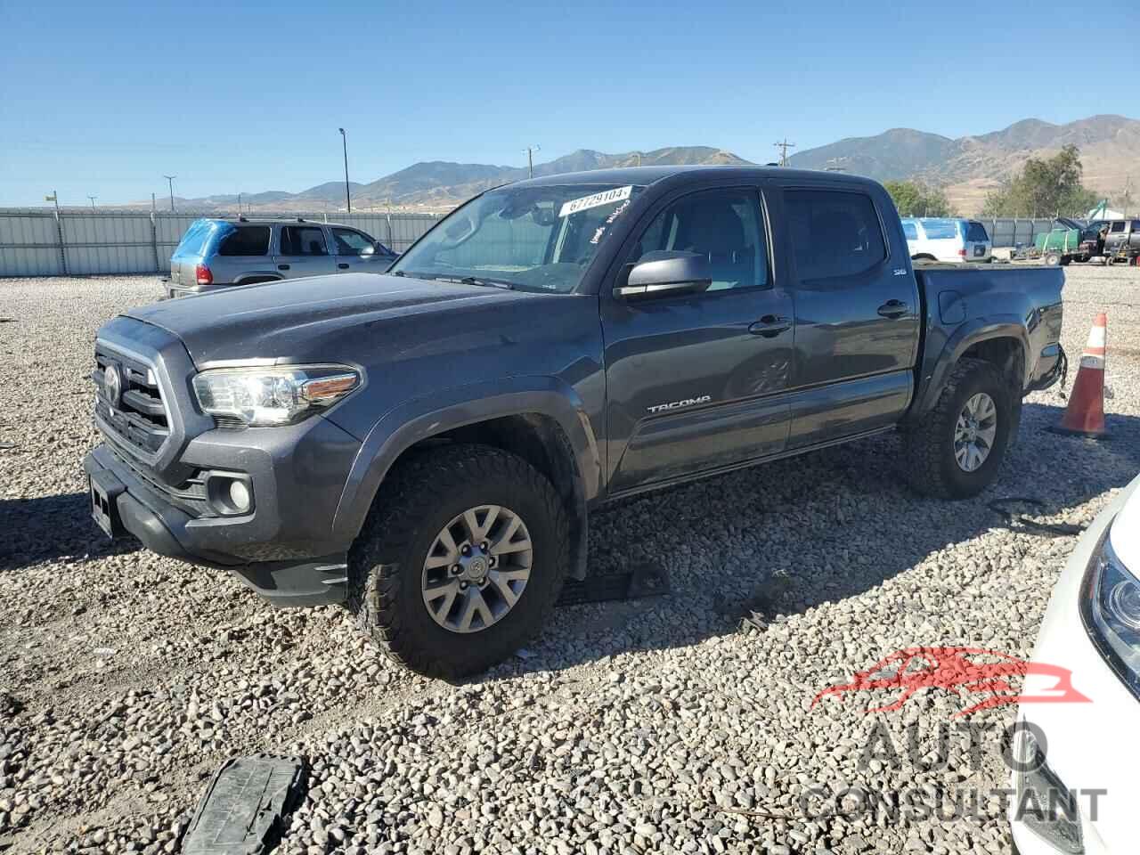 TOYOTA TACOMA 2018 - 3TMCZ5AN7JM184524