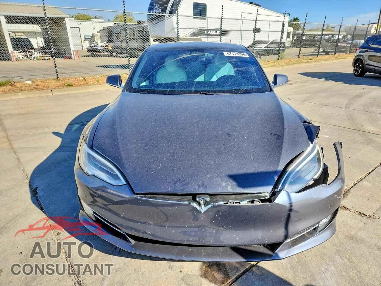 TESLA MODEL S 2020 - 5YJSA1E45LF400360