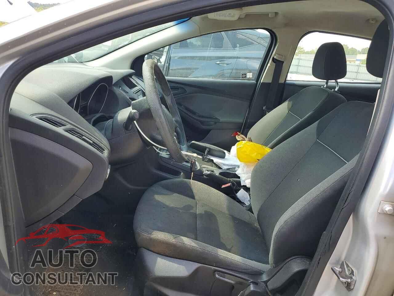 FORD FOCUS 2012 - 1FAHP3E25CL327769