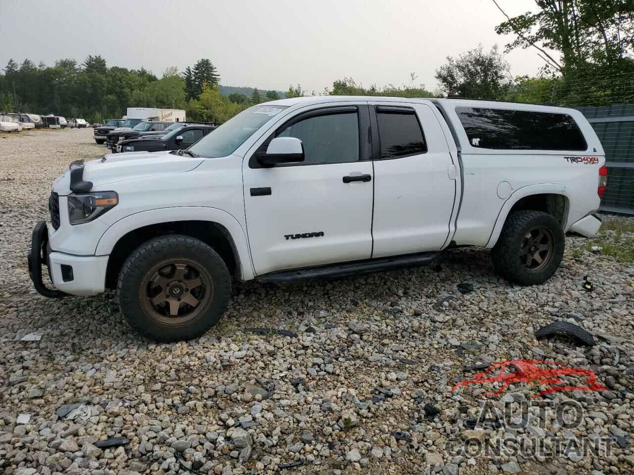 TOYOTA TUNDRA 2019 - 5TFUY5F19KX816965