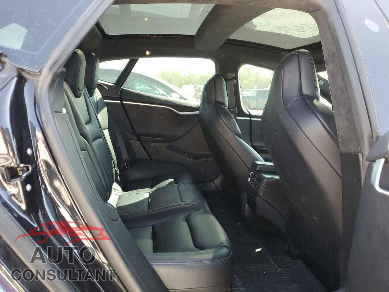 TESLA MODEL S 2017 - 5YJSA1E28HF218173