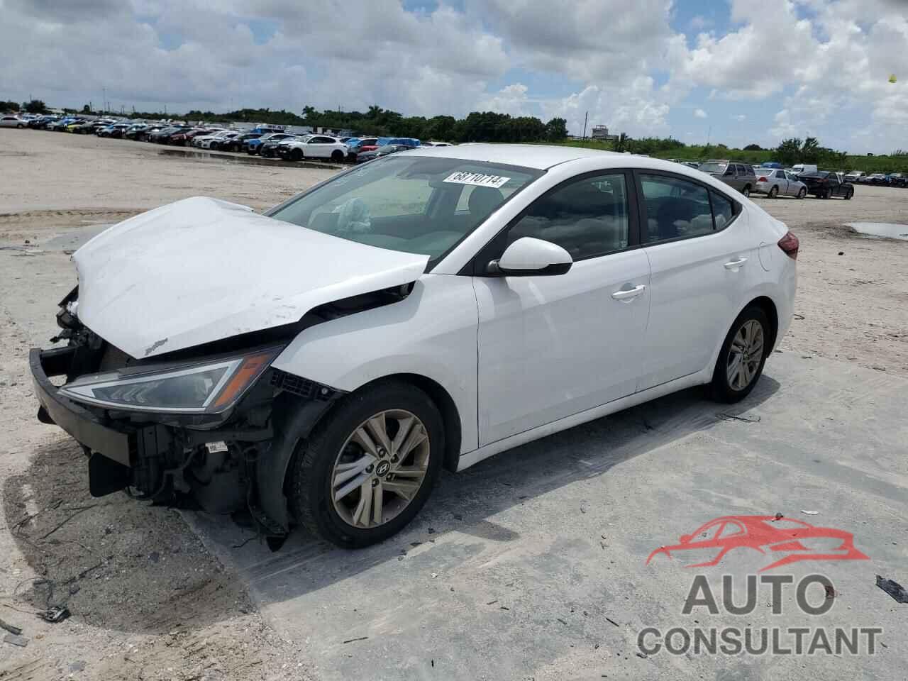 HYUNDAI ELANTRA 2019 - 5NPD84LF6KH408252