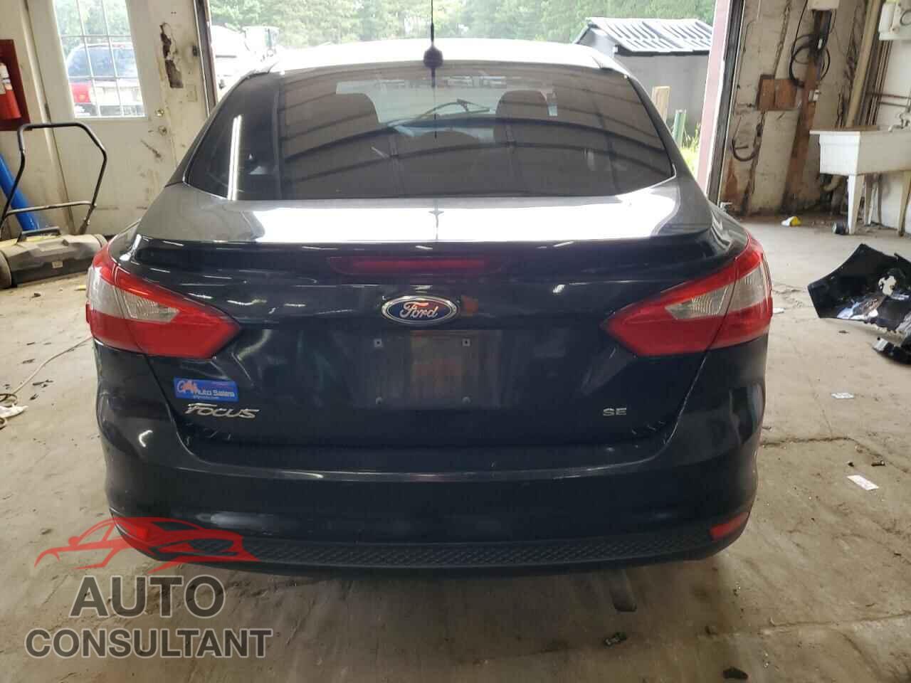 FORD FOCUS 2014 - 1FADP3F27EL428067