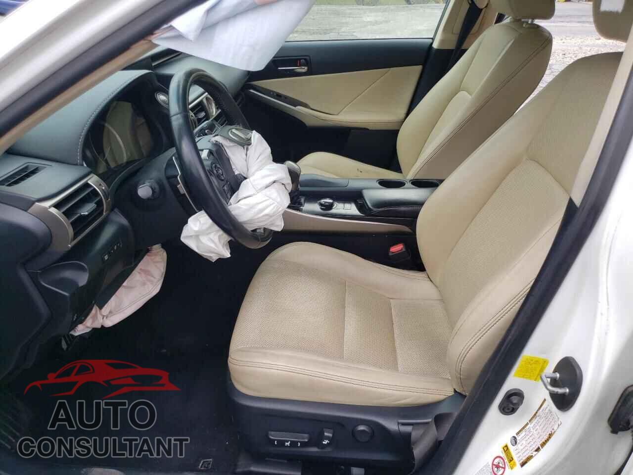 LEXUS IS 2014 - JTHCF1D26E5012126