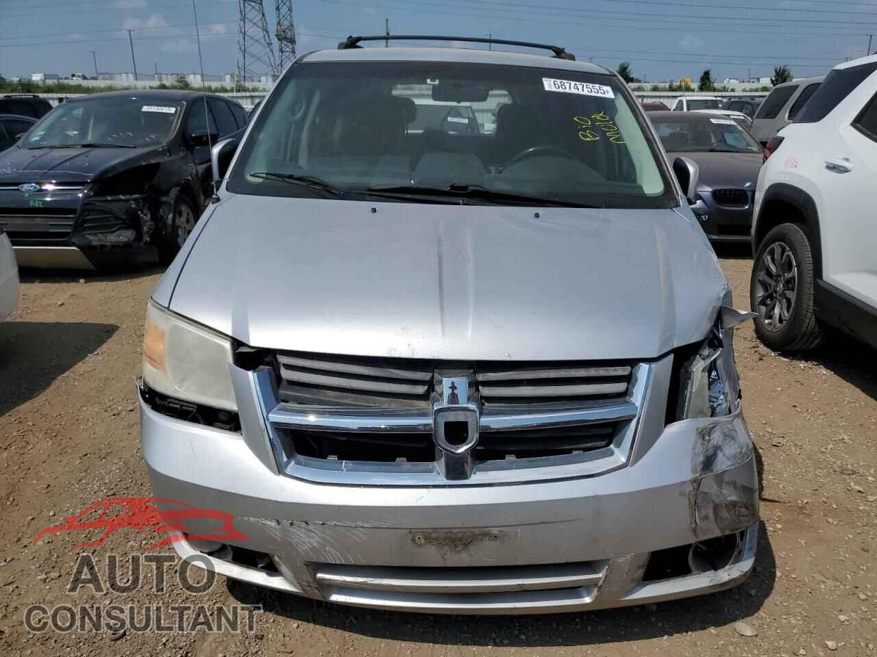 DODGE CARAVAN 2010 - 2D4RN5D17AR121448