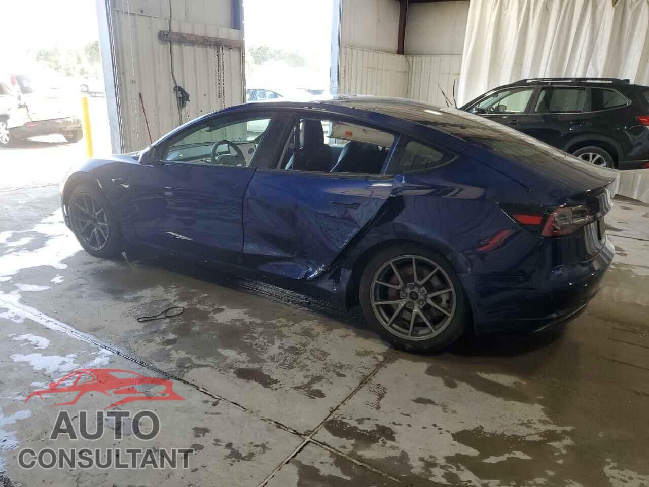 TESLA MODEL 3 2021 - 5YJ3E1EB8MF836824