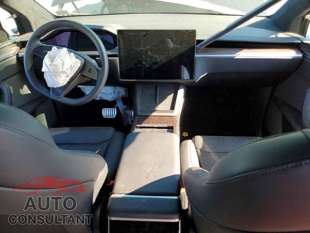 TESLA MODEL X 2024 - 7SAXCDE56RF445037
