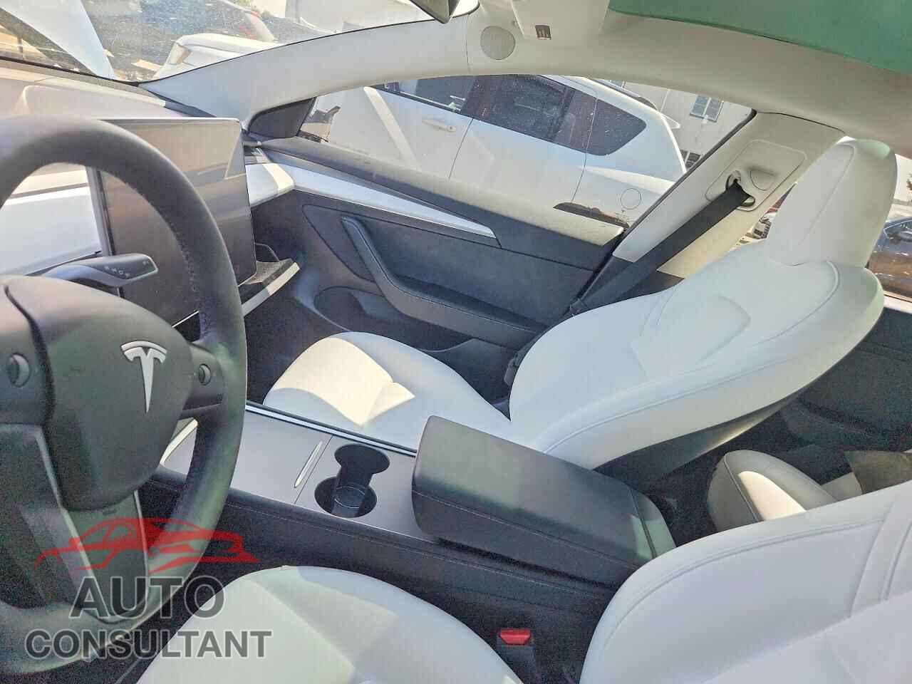 TESLA MODEL 3 2023 - 5YJ3E1EA8PF552377
