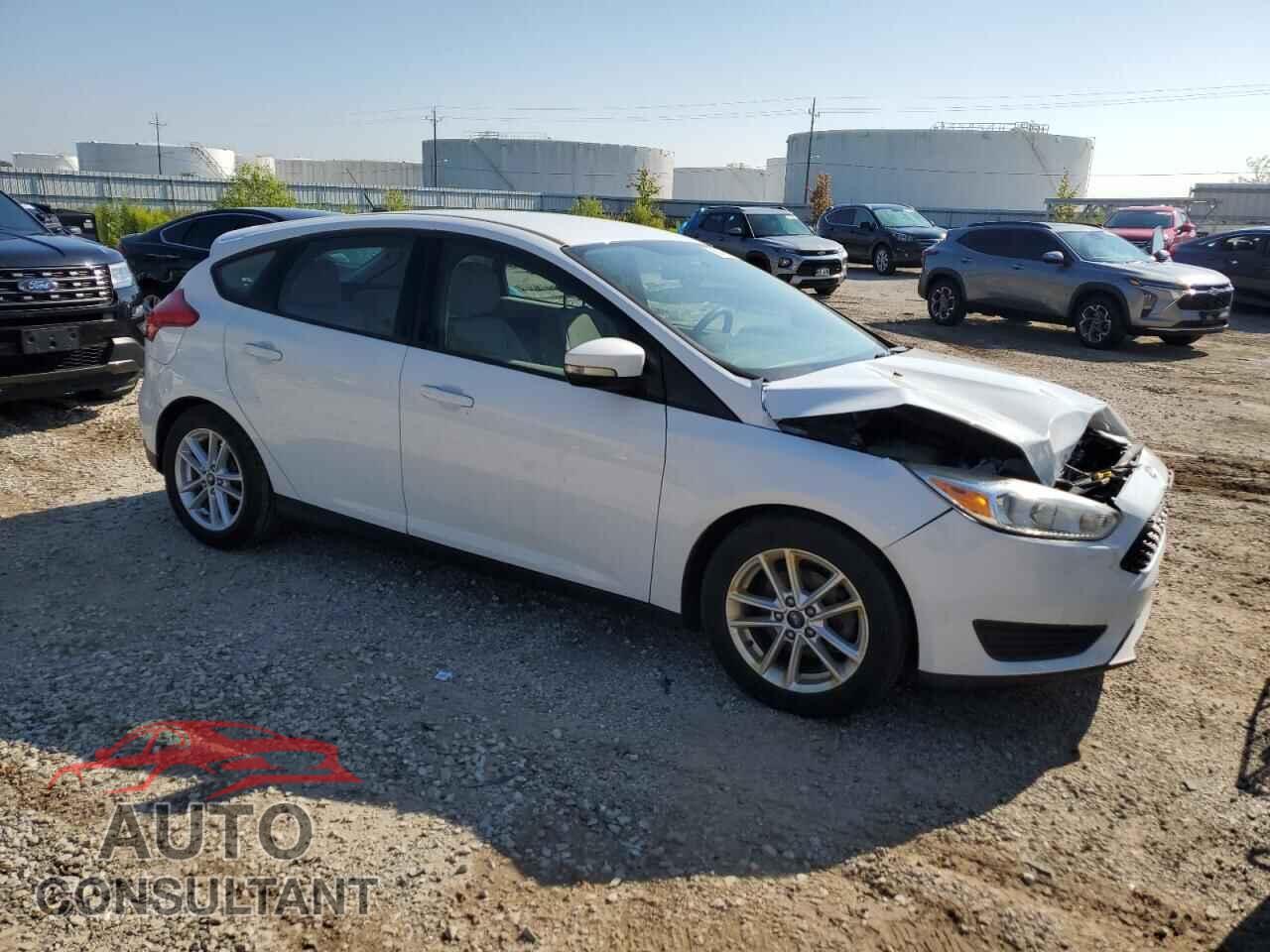FORD FOCUS 2016 - 1FADP3K22GL393639