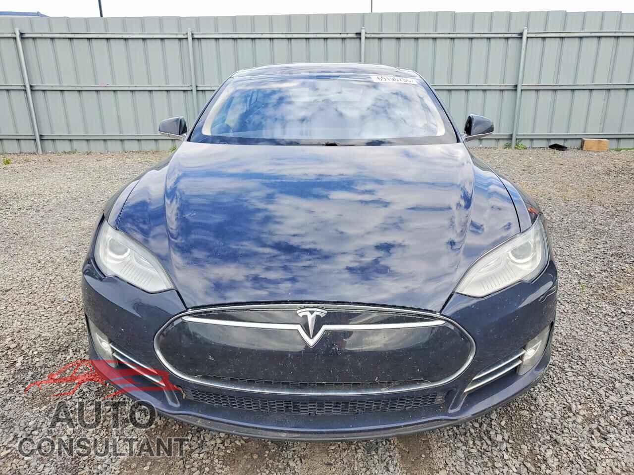 TESLA MODEL S 2013 - 5YJSA1DN8DFP05296