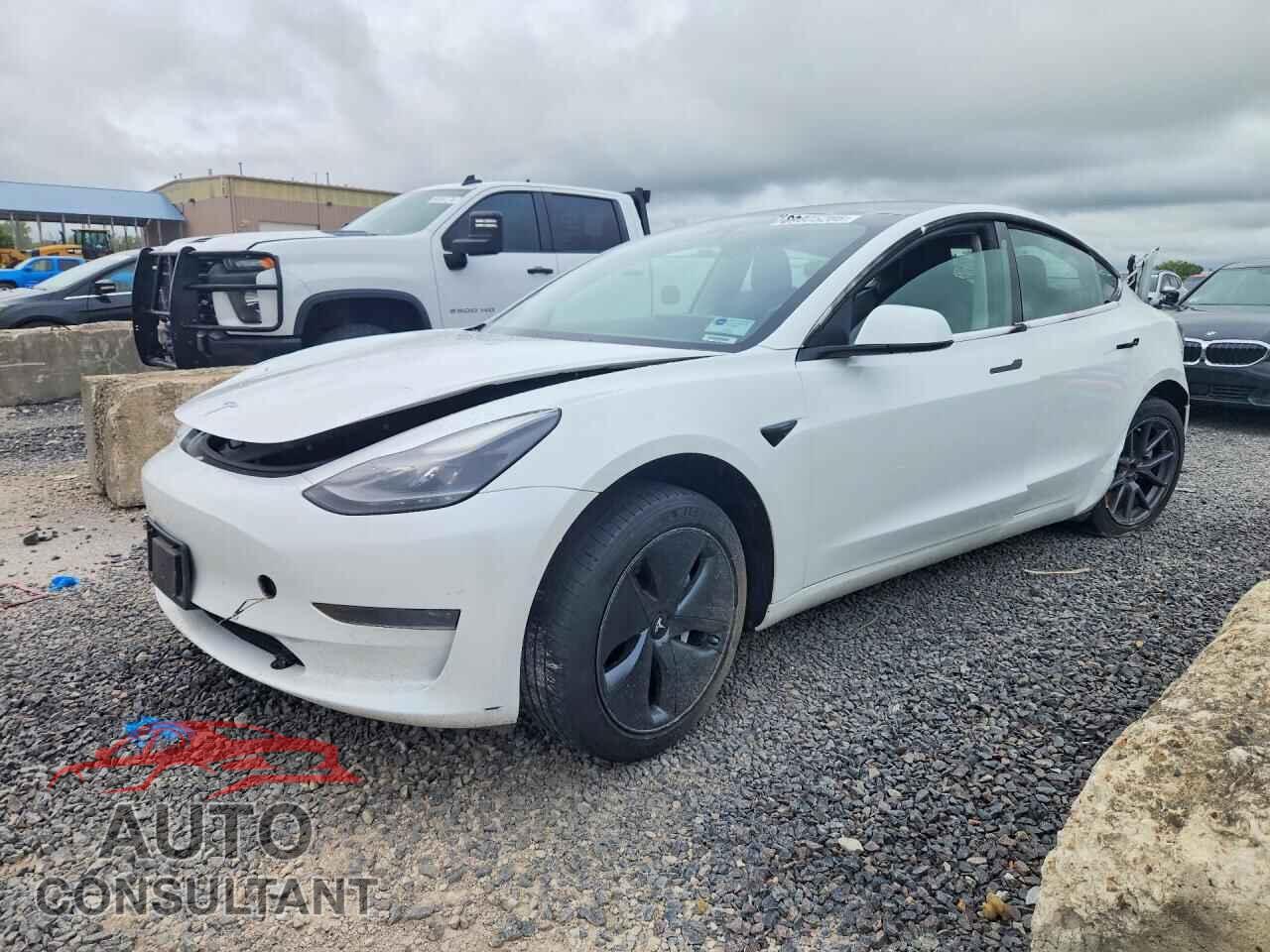 TESLA MODEL 3 2021 - 5YJ3E1EA9MF013620