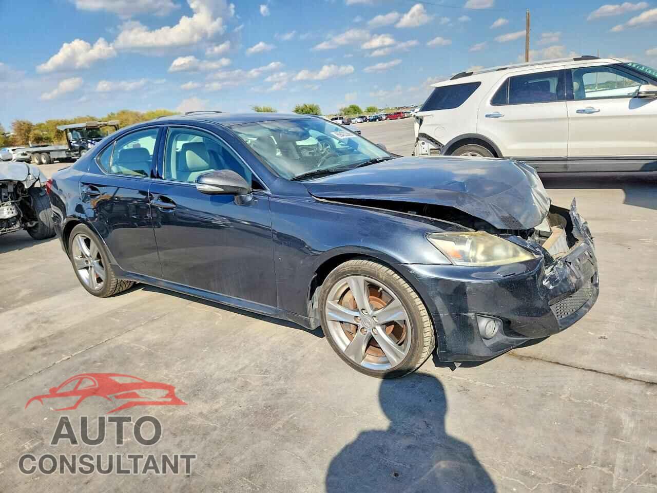 LEXUS IS 2011 - JTHBE5C21B5027359