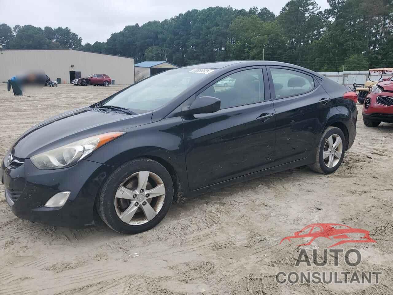 HYUNDAI ELANTRA 2013 - 5NPDH4AE7DH307301
