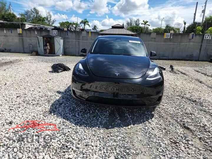 TESLA MODEL Y 2024 - 7SAYGDED3RF092465