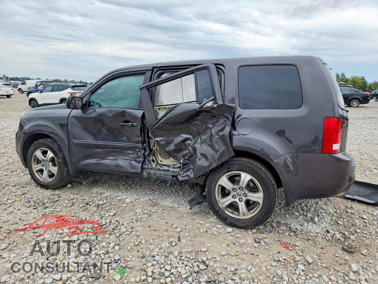 HONDA PILOT 2012 - 5FNYF4H58CB031169