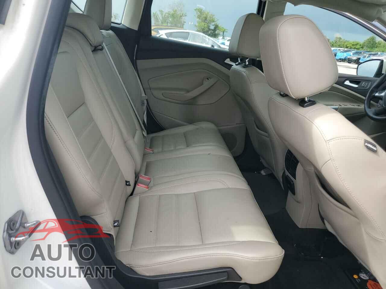 FORD CMAX 2017 - 1FADP5FU9HL100117