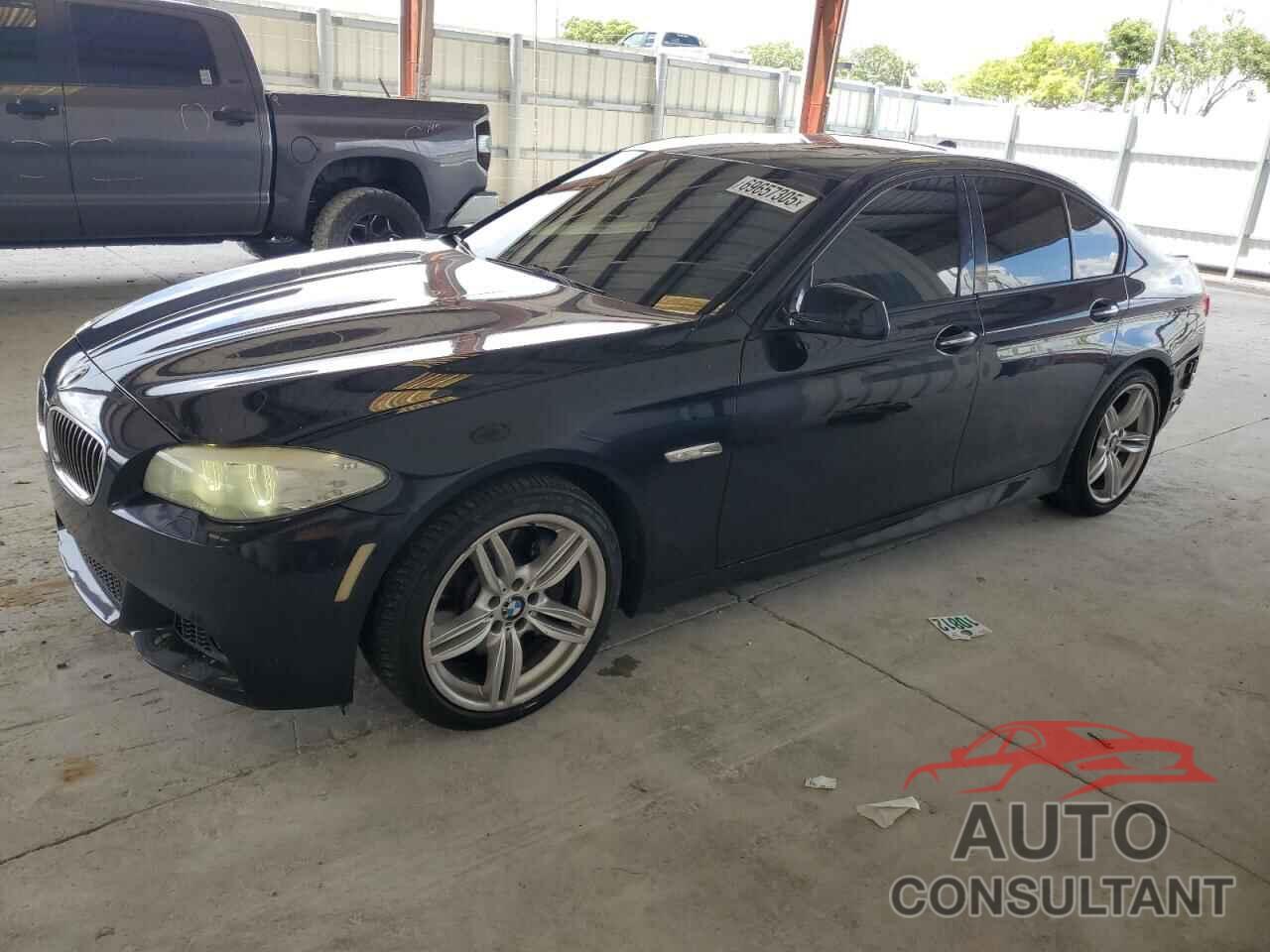 BMW 5 SERIES 2012 - WBAFR7C54CC810618